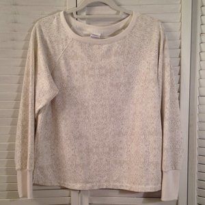 stars above sweatshirt with pockets